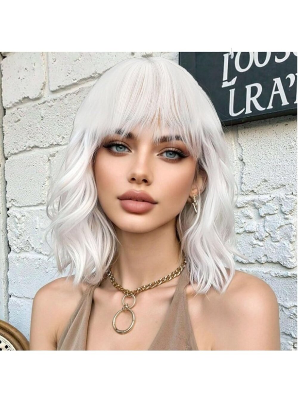 Chic White Bob Wig with Bangs for Women - Short Shoulder Length Halloween Style